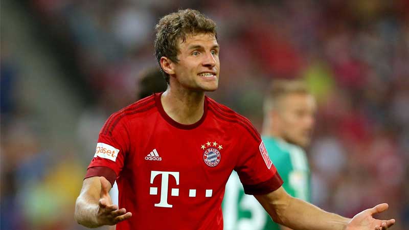 Thomas Muller thừa nhận việc phung phí cơ hội đã khiến họ chỉ có thể giành được 1 điểm trên sân Waldstadion